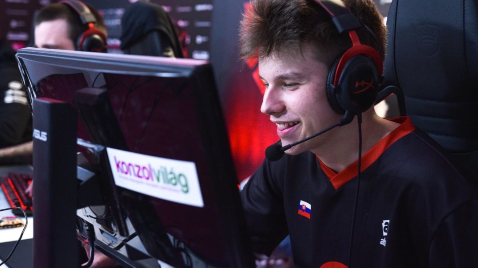 Je to oficiální, slovenský talent Frozen opravdu obleče dres mouz